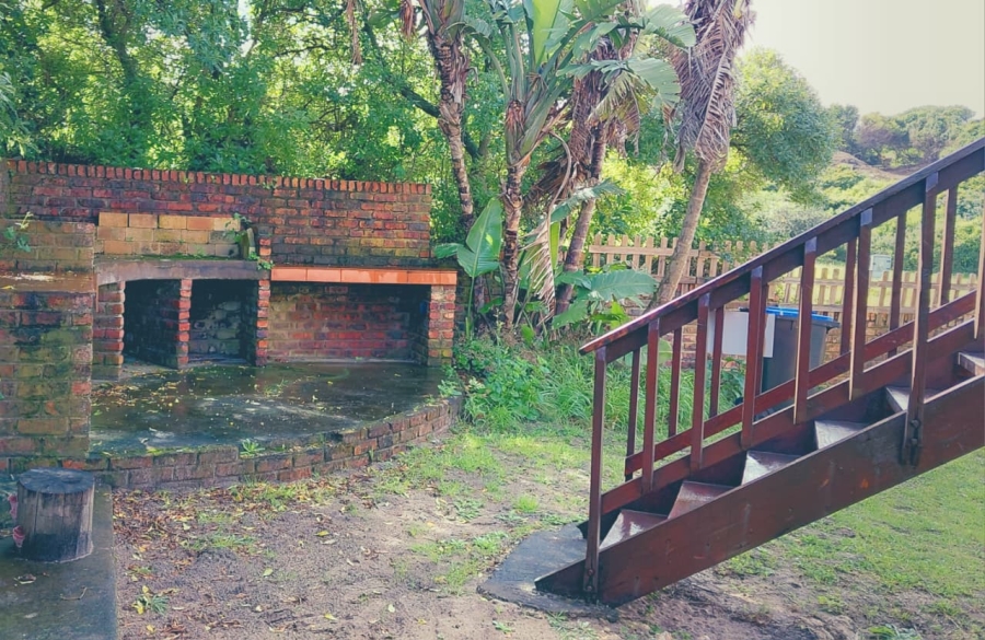 4 Bedroom Property for Sale in Oyster Bay Eastern Cape